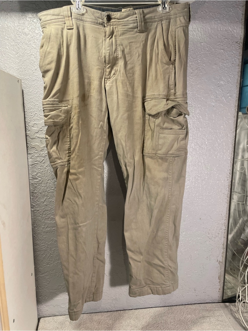 RedHead Tan Cargo Pants with Multiple Utility Pockets